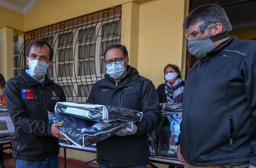  «Campaña  de la Frazada» del Rotary Club Chillán Oriente entregó calor a la Hospedería Municipal