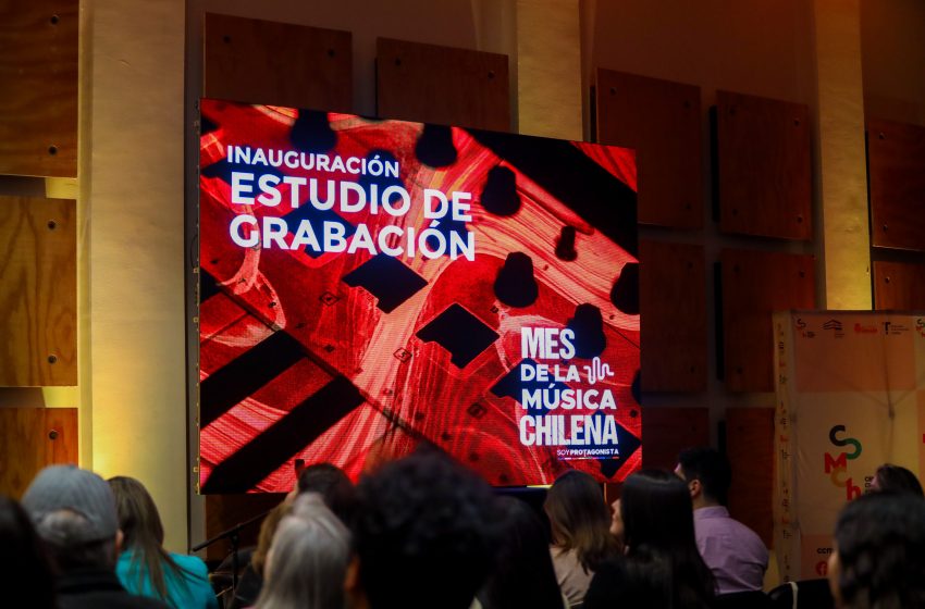  Comienza la marcha blanca del estudio de grabación del Teatro Municipal